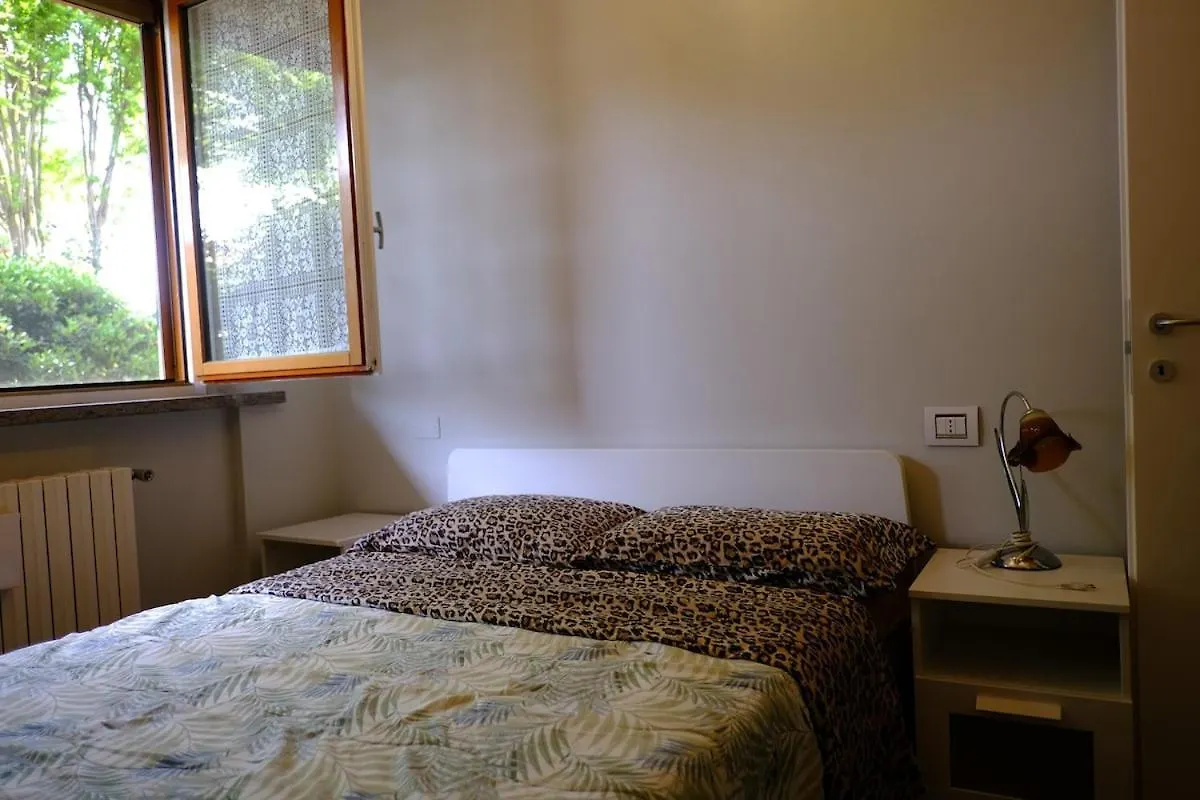 Garden Apartment San Colombano al Lambro 0*,  İtalya